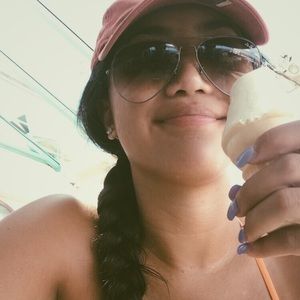 Meet your Posher, Natalie